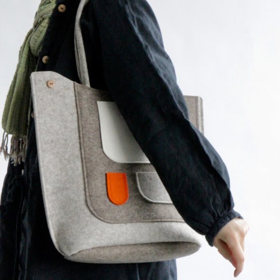 Pocket Bird Bag with a model