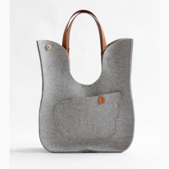 Bird handbag in light grey, front